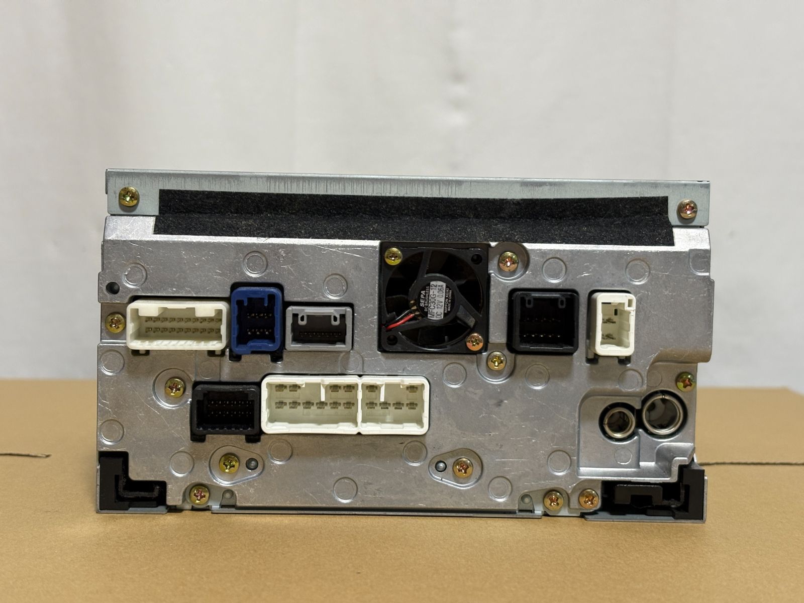★86120-58070★16061　トヨタ純正　10系アルファード　ナビモニター　リフレッシュナビ　動作保証品★