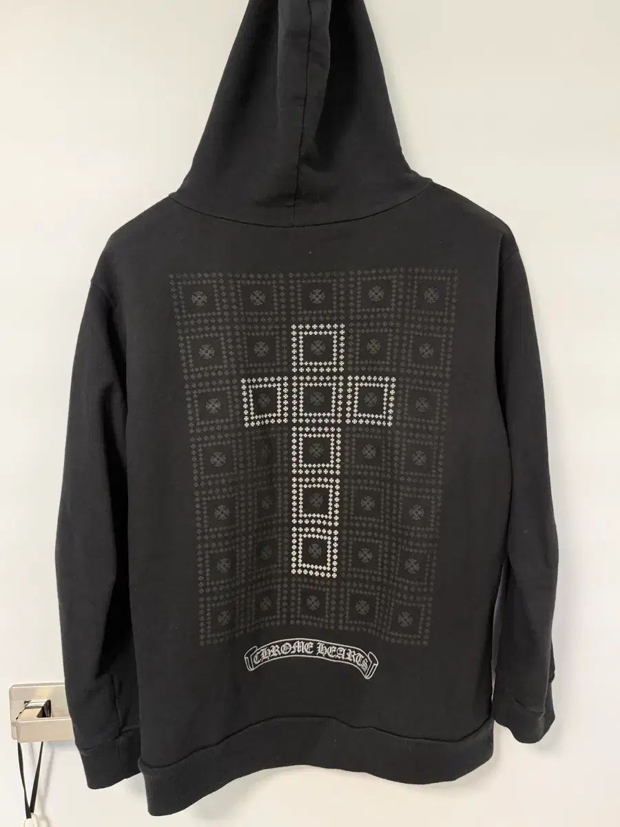 CHROME HEARTS クロムハーツ 正規品 フード ジップアップ L 出品