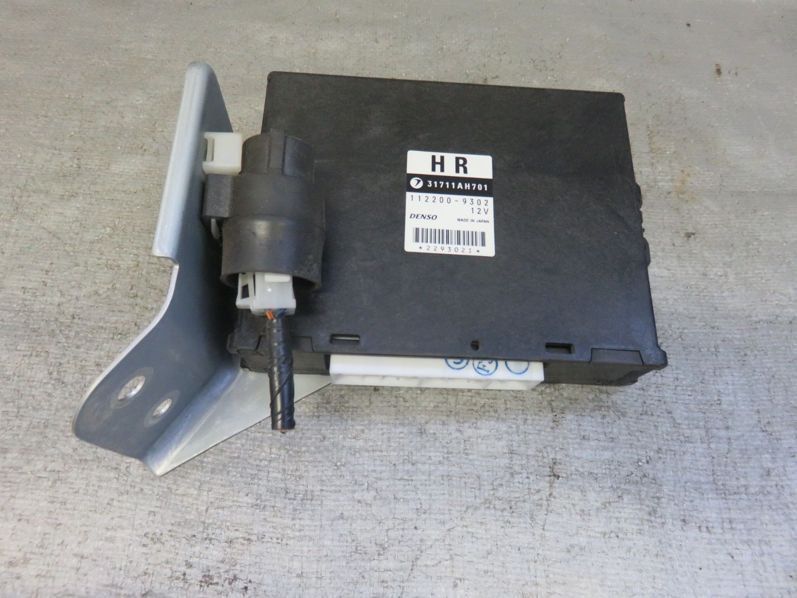 ★SB462/動作OK スバル フォレスター SG5 SG9 純正 エンジンコンピューター ECU エンジンコントロールユニット 31711AH701