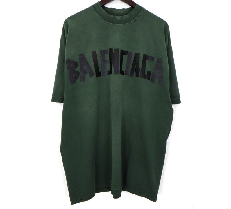バレンシアガ BALENCIAGA 24SS【 Tape Medium Fit T-Shirt 739784 TQVQ8 】ダメージ 加工 テープ タイプ ロゴ 半袖 Tシャツ 50610