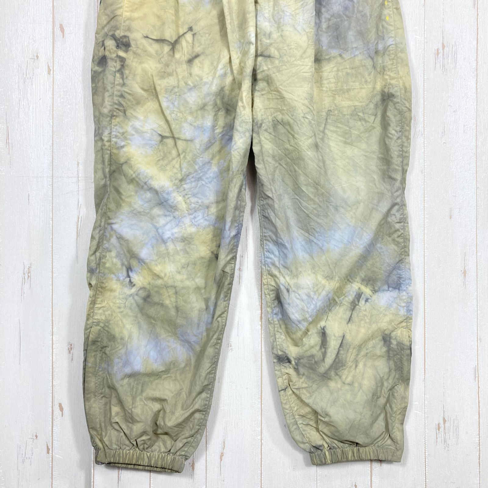 ✉️Men's 3 イエロー系 迷迭香 ( マンネンロウ ) ナイロン ハーベスト トレーナー 噴湯丘 エディション タイダイ NYLON HARVEST TRAINER 噴湯丘 Edition Tie-dye 生産終了モデル 入手困難 ネオ