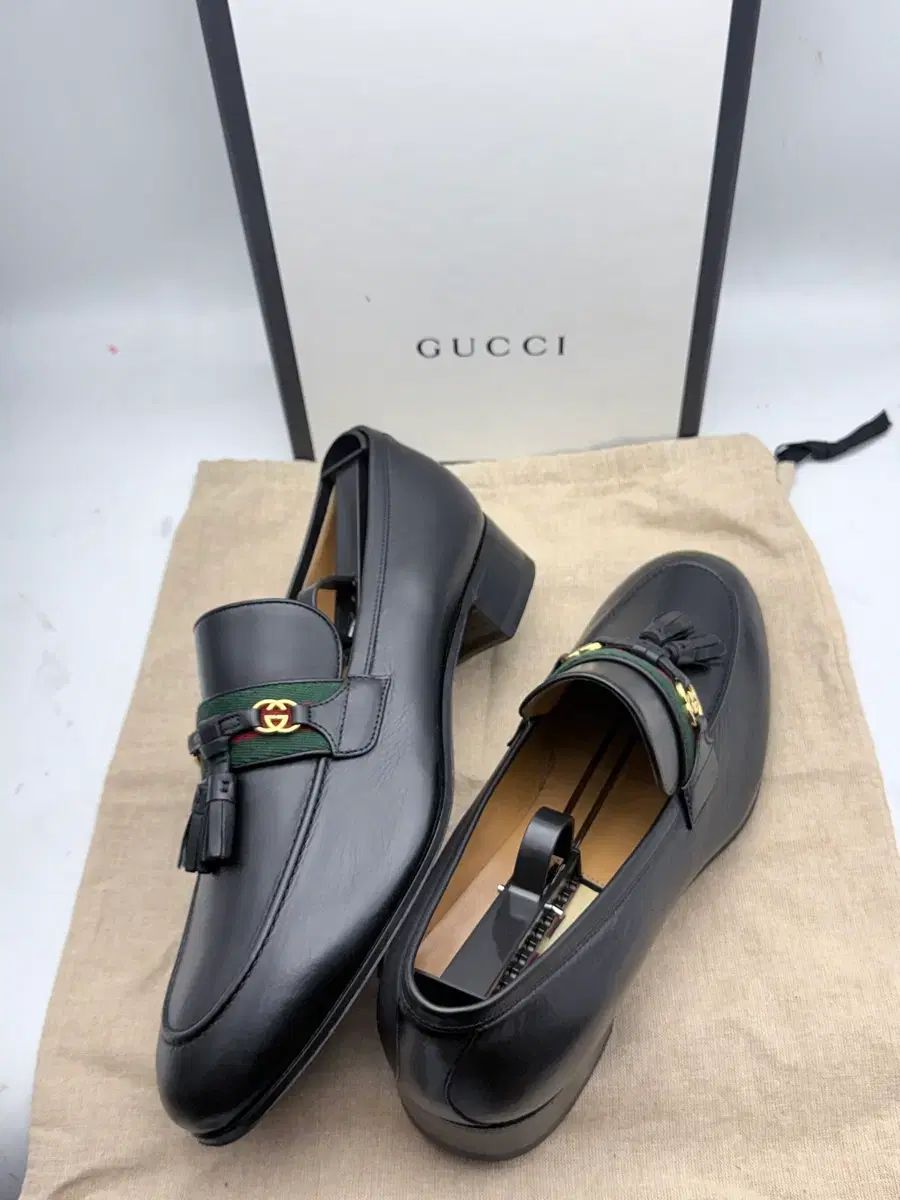正規品)グッチ 靴 270