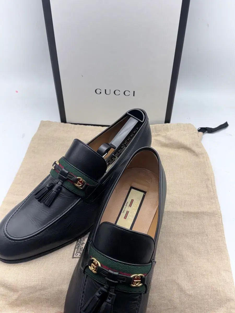 正規品)グッチ 靴 270