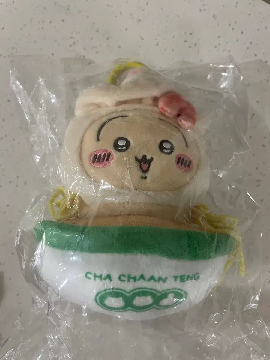 ちいかわ 香港 限定 マスコット うさぎ