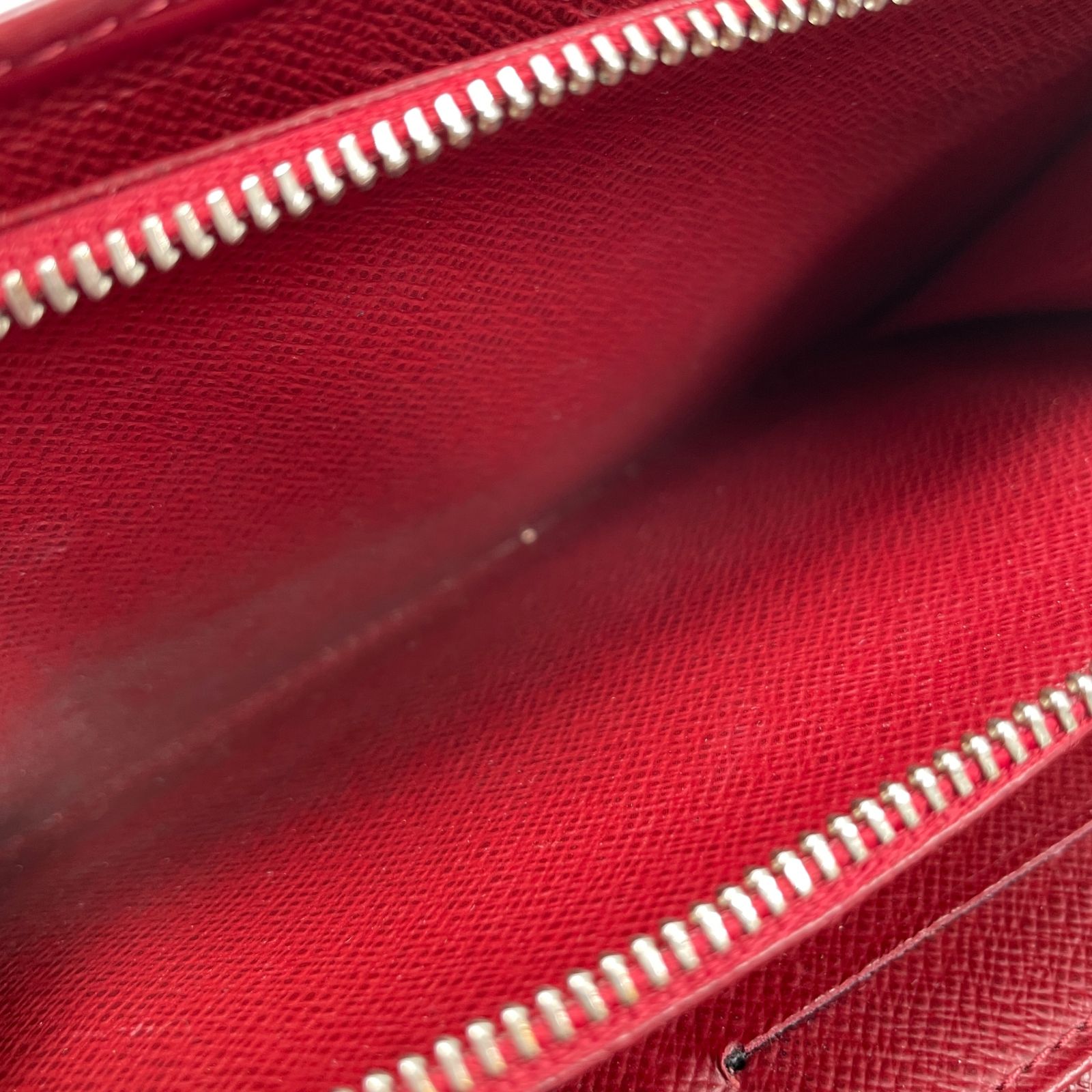 LOUIS VUITTON】ルイヴィトン エピ ポルトフォイユ・サラ 長財布