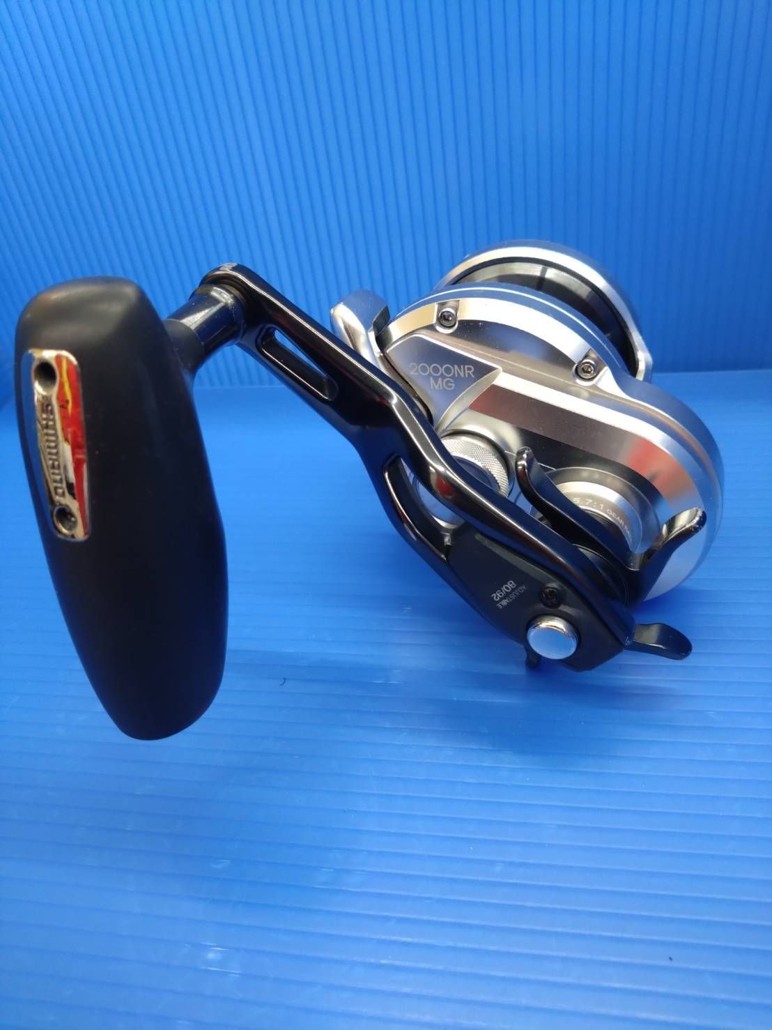 日本製 シマノ 21オシアジガー 2000NRMG ベイト ジギング 右巻き