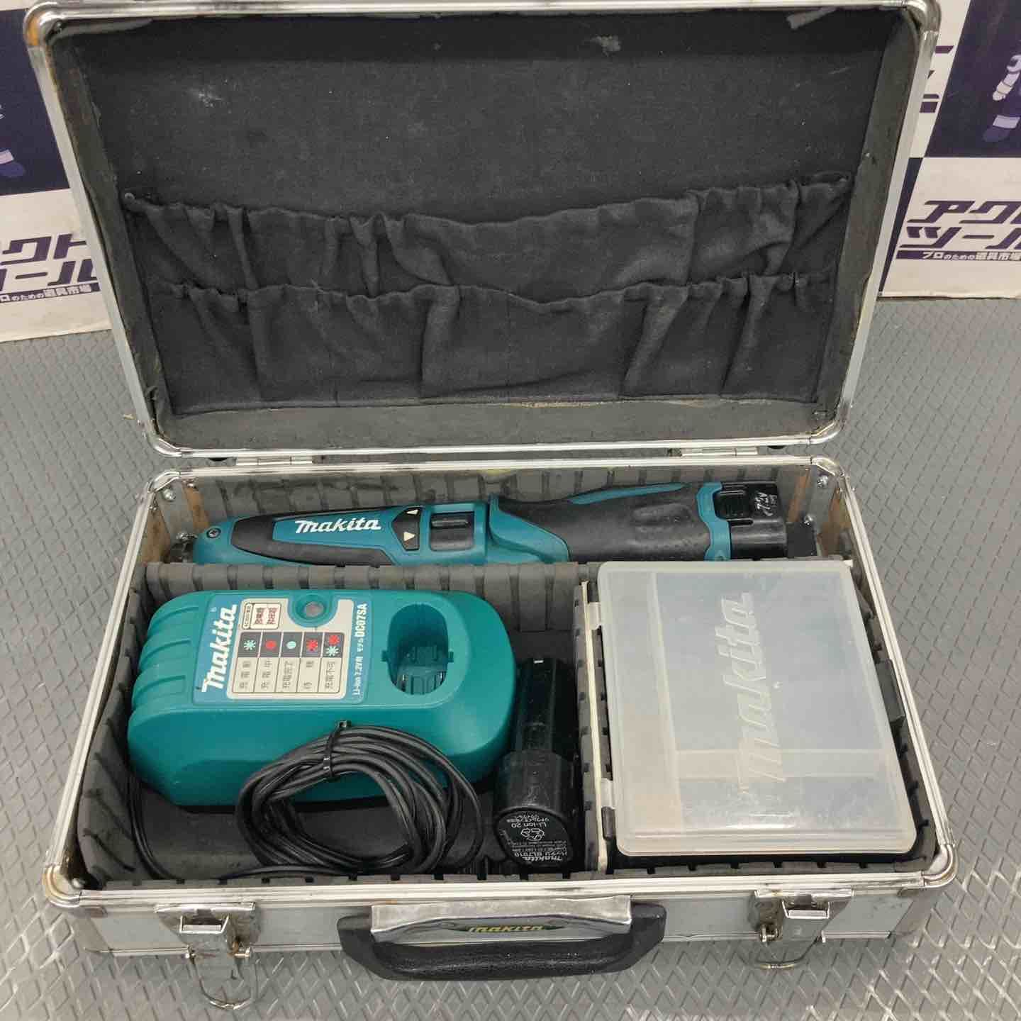 ☆マキタ(makita) 充電式ペンインパクトドライバ TD021DS【所沢店】 10,998円