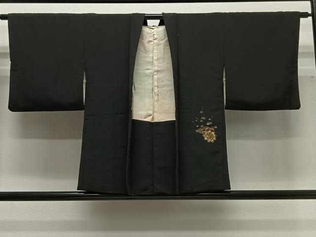 平和屋着物＃羽織　鏡裏花文　黒地　金彩　正絹　逸品　CABG3674ua