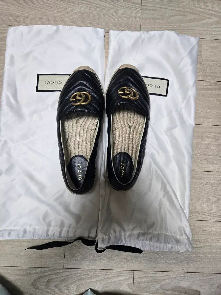 グッチ マーモント ブラック espadrille スリッポン