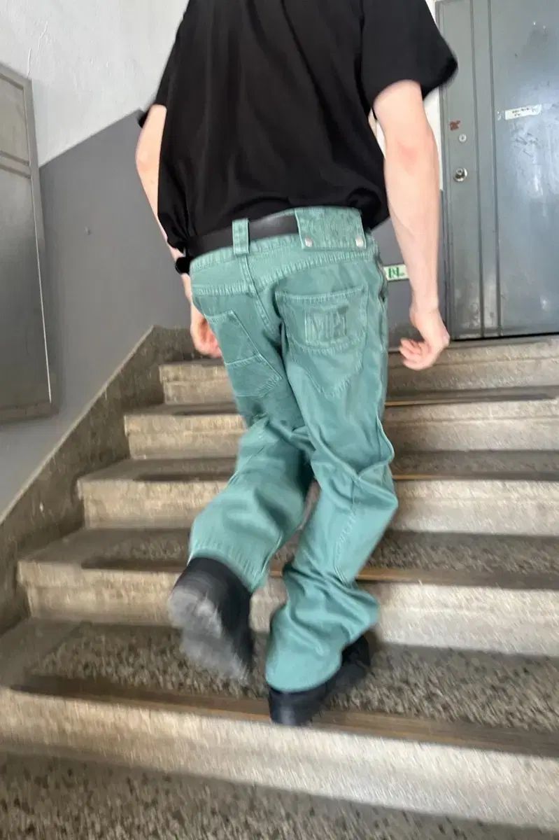 MPa CALF POCKET PANTS (EMERALD)