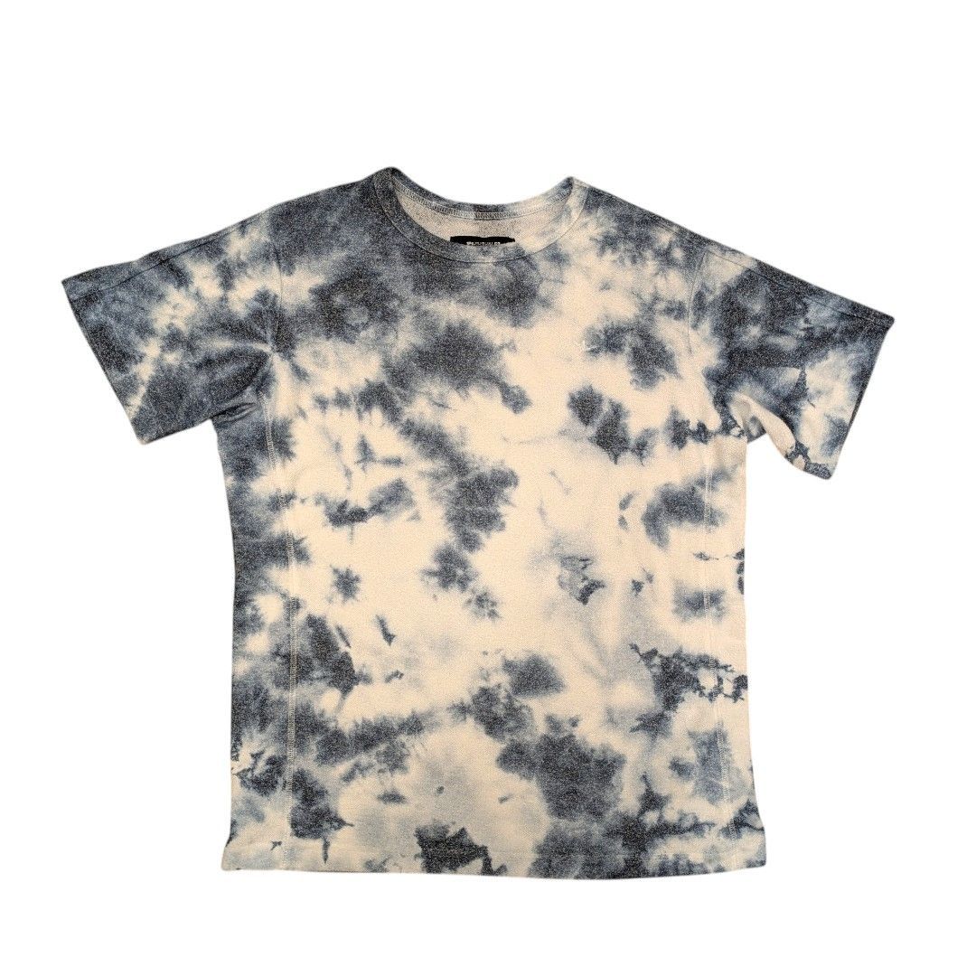 【1PIU1UGUALE3 RELAX】タイダイ柄 Tシャツ&ショートパンツ セットアップ ブルー Lサイズ 新品、未使用、現品限り 【1PIU1UGUALE3 RELAX】タイダイ柄 Tシャツ&ショートパンツ セットアップ ブルー Lサイズ 新品、未使用、現品限り