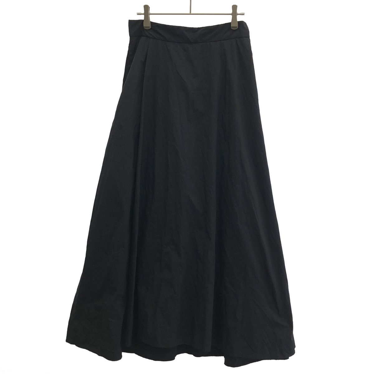 ATON エイトン HAND DYE TUCK FLARED SKIRT ハンドダイナイロンフレアスカート 6971076 ブラック 02