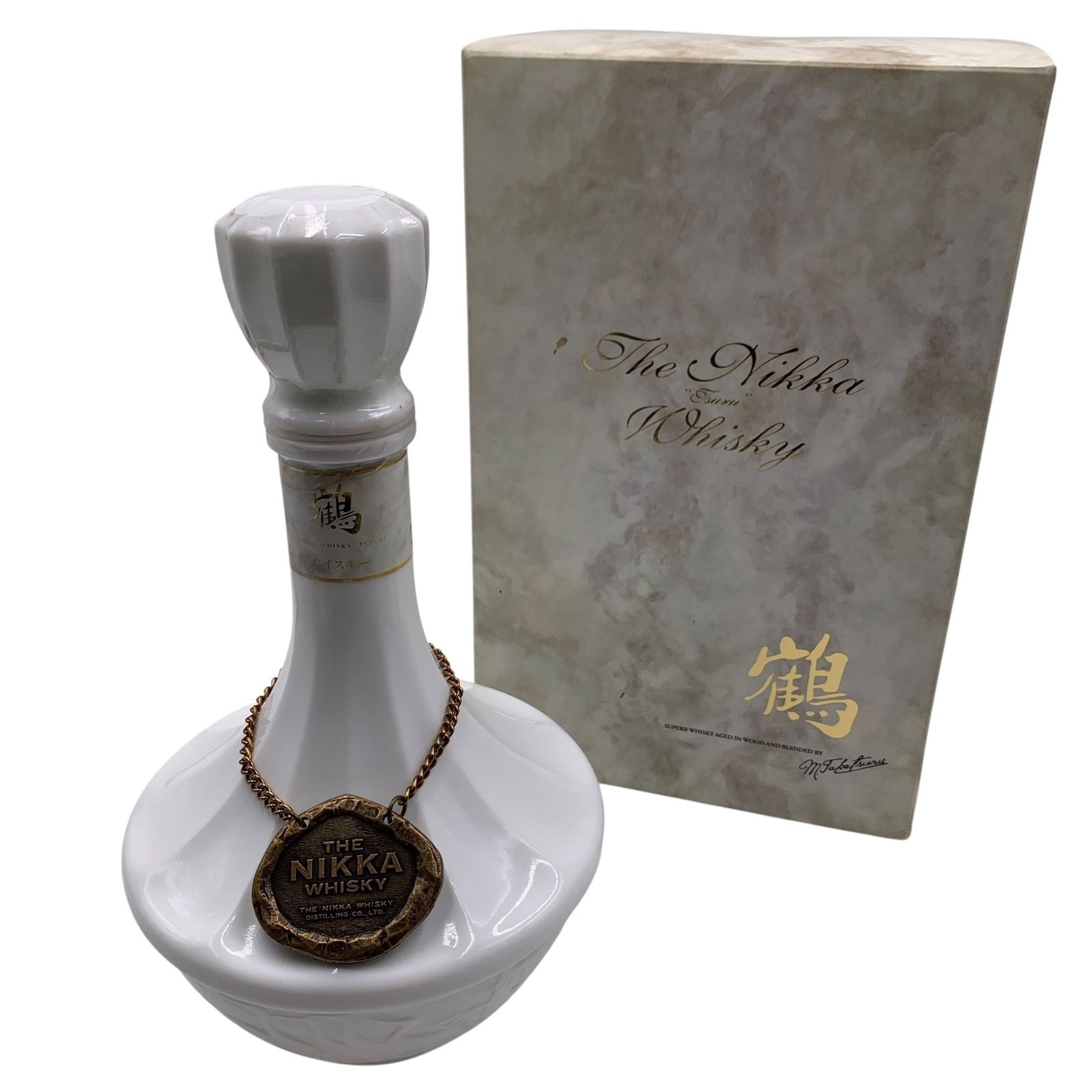 NIKKA WHISKY 白い陶器ボトル NIKKA WHISKY 白い陶器ボトル 【公式通販】