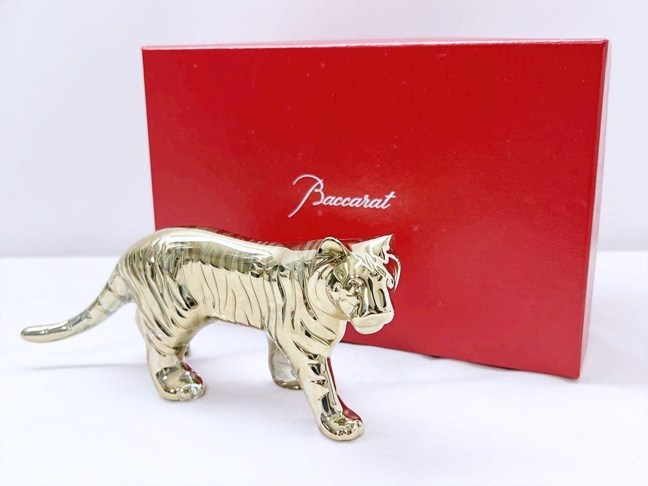 バカラ　クリスタルガラス　ゾディアック　トラ　タイガー　置物　金　ゴールド 良好品 Baccarat バカラ トラ クリスタル フィギュリン 置物 ゴールド