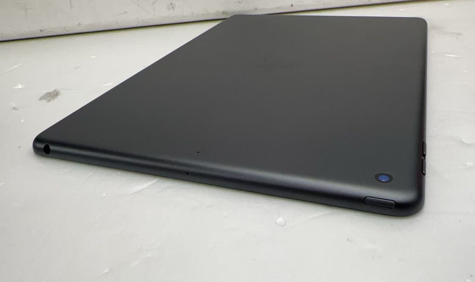 iPad（第7世代）32GB Wi-Fiモデル スペースグレイ ++924182 - メルカリ