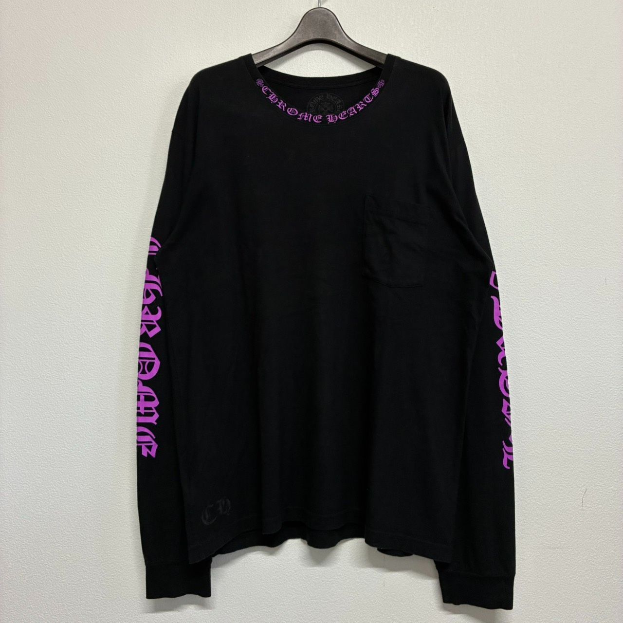 CHROME HEARTS Neck Logo クロムハーツ ネックロゴ 黒 ブラック 紫 パープル 長袖 ロング Tシャツ ロンT トップス メンズ レディース XLサイズ 美品 2492