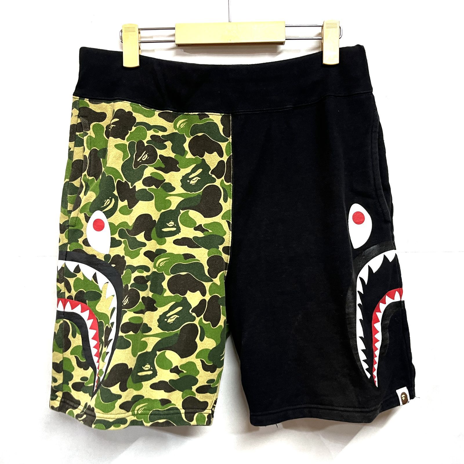 A BATHING APE|アベイシングエイプ ABC CAMO SIDE SHARK SWEAT SHORTS エイプカモ シャーク スウェットショートパンツ BAPE ベイプ