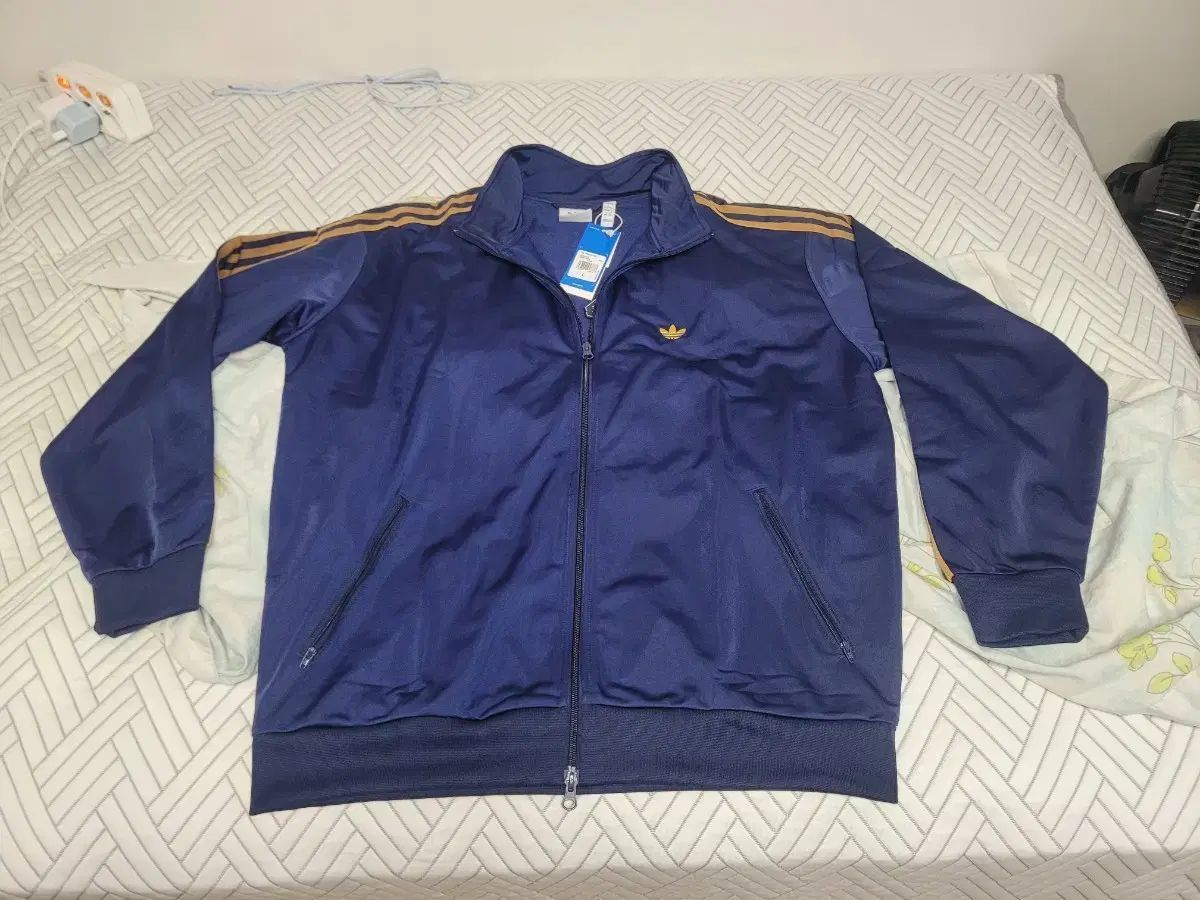 (新品) adidas BECKENBAUER トラックジャージ