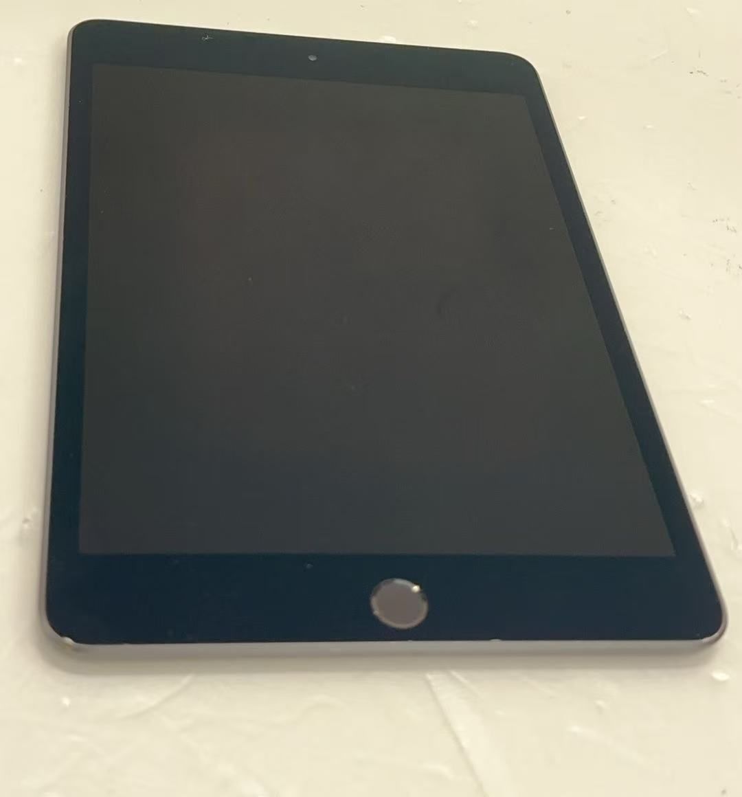 iPad mini（第5世代）64GB Cellular スペースグレイ / SIMフリー ++
