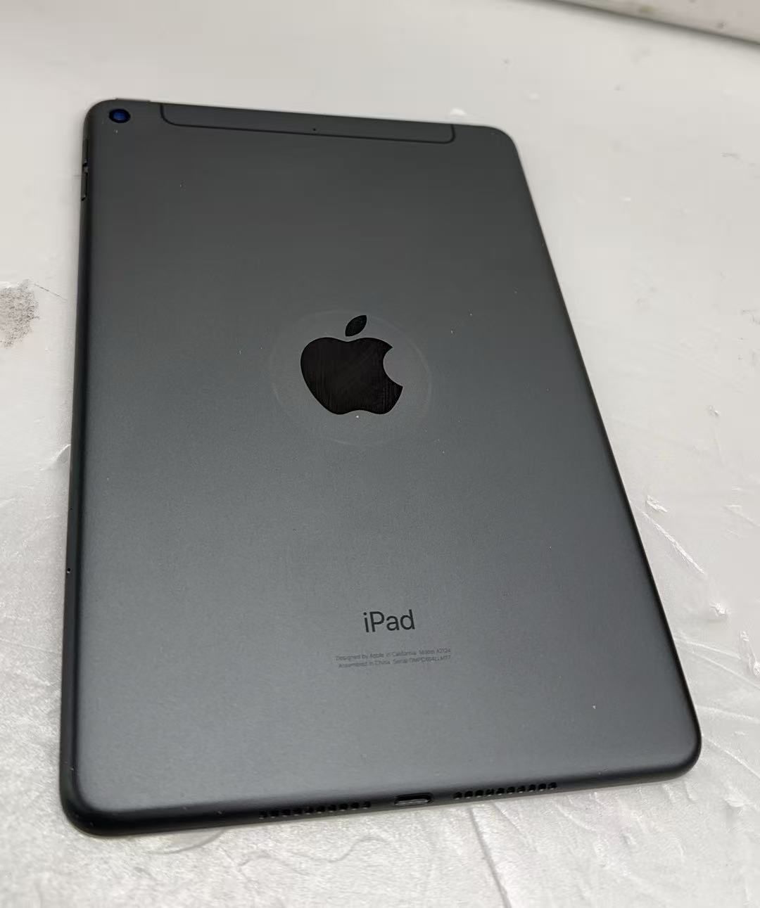 iPad mini（第5世代）64GB Cellular スペースグレイ / SIMフリー ++