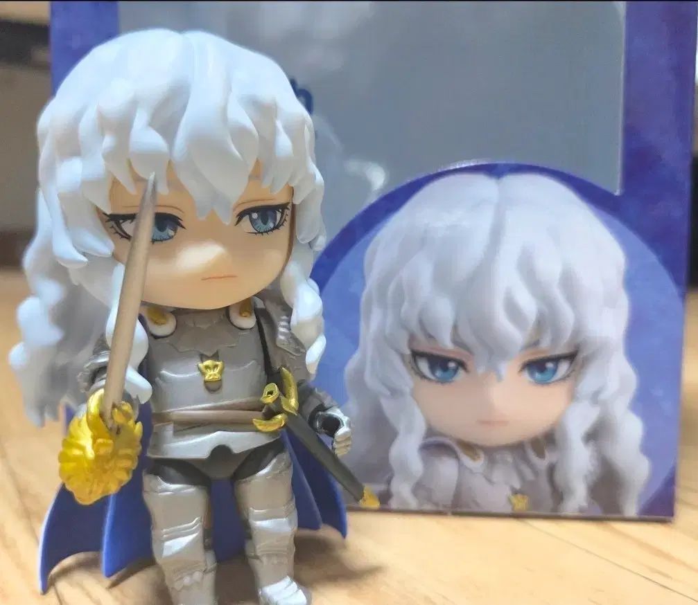 ベルセルク グリフィス ねんどろいど