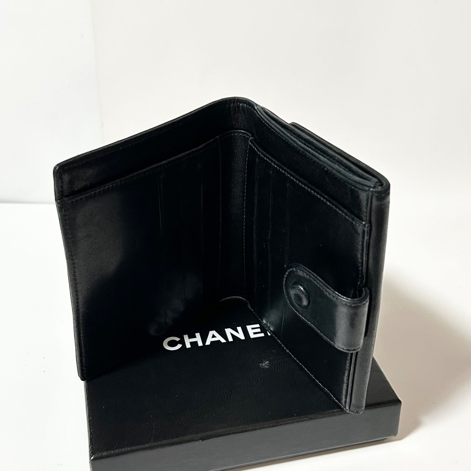 CHANEL シャネル デカココ Wホック 二つ折り財布 ラムスキン ブラック