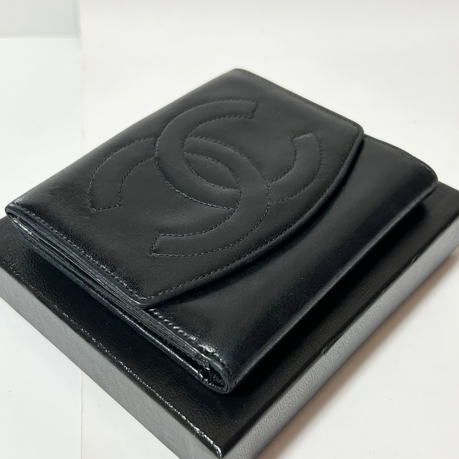 CHANEL シャネル デカココ Wホック 二つ折り財布 ラムスキン ブラック