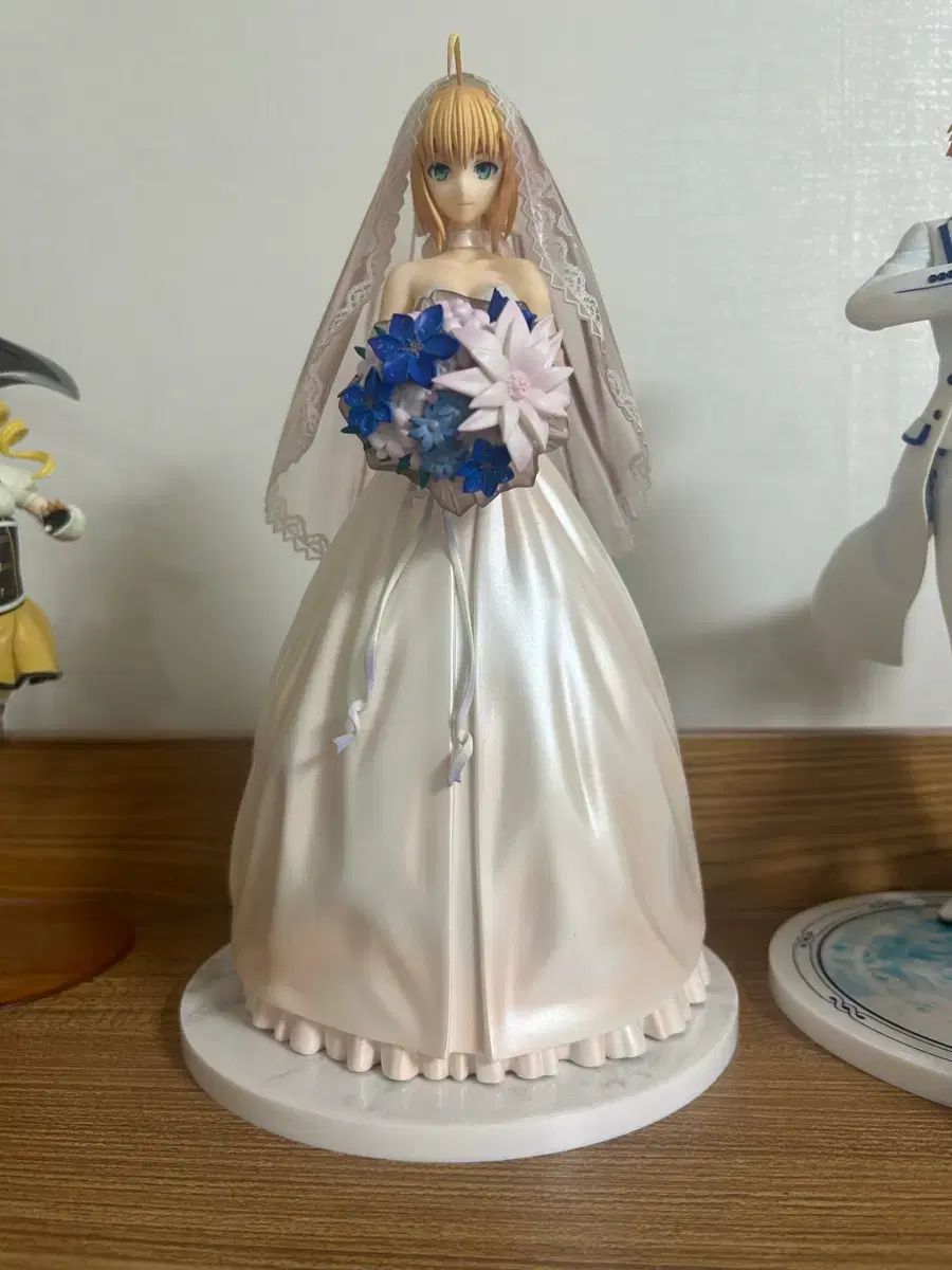 Fate Grand Order(FGO) 10周年 セイバー ウェディング フィギュア 出品