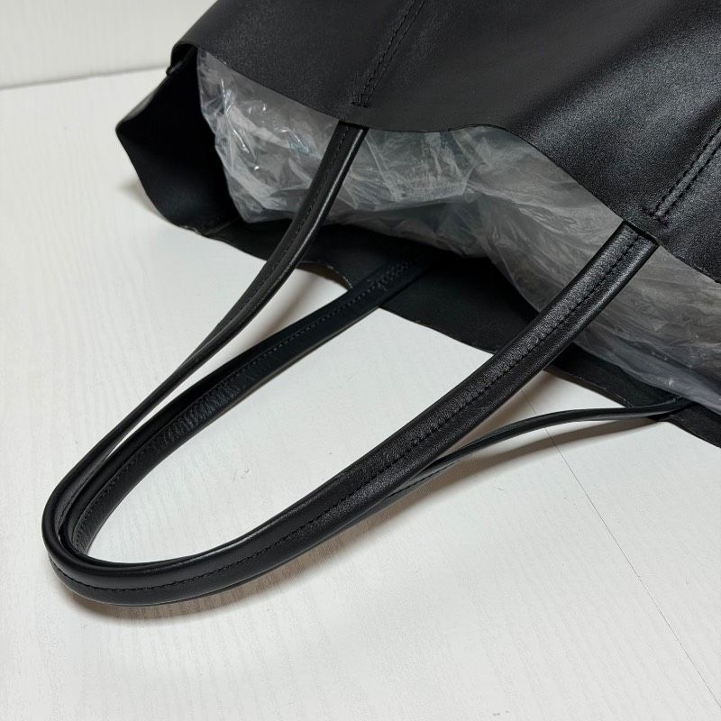 BARNEYS NEW YORK ブラック トートバッグ BARNEYS NEW YORK バーニーズニューヨーク トートバッグ ブラック