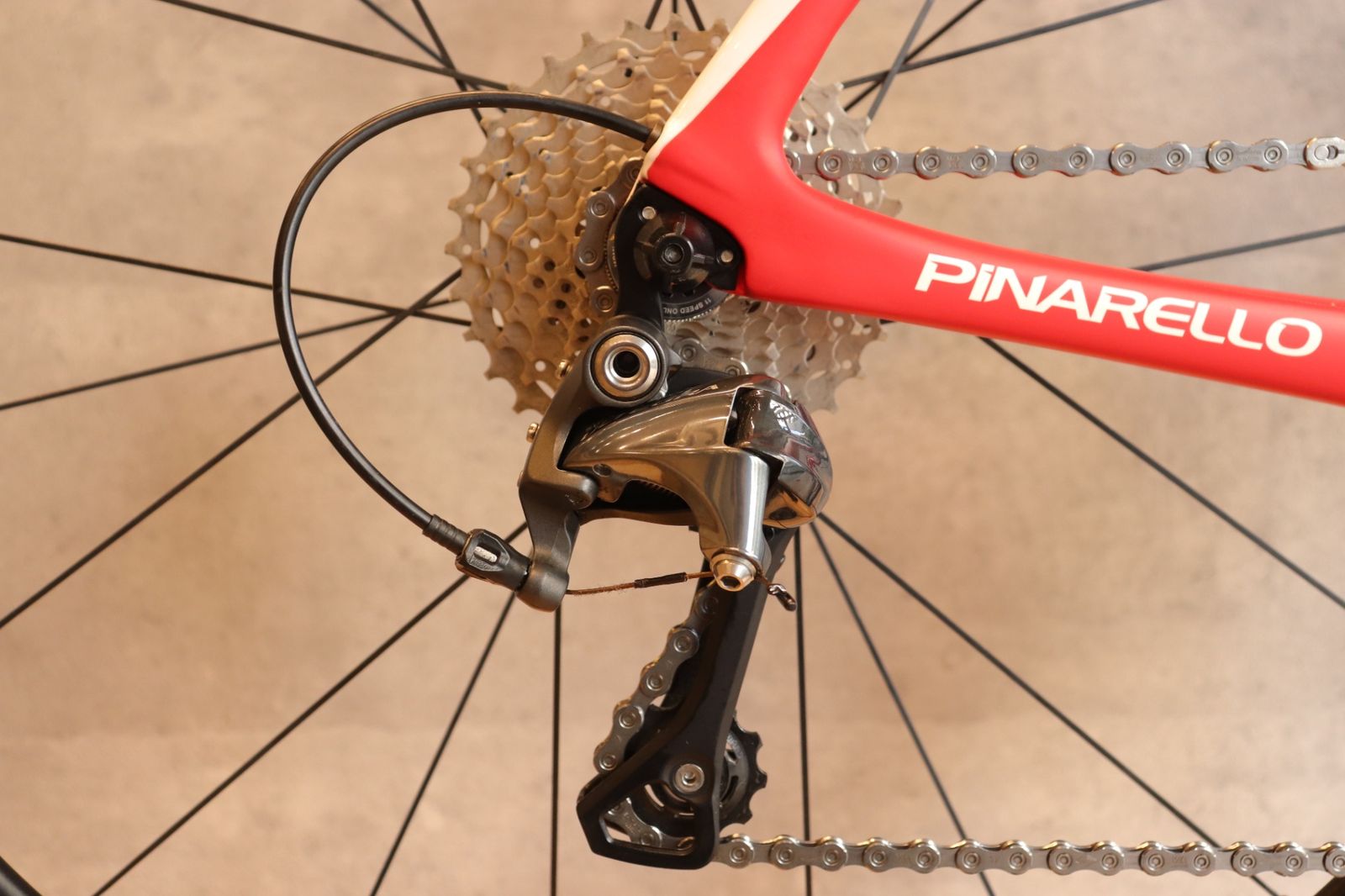 ピナレロ PINARELLO ガン GAN S 2016年モデル 515サイズ シマノ 