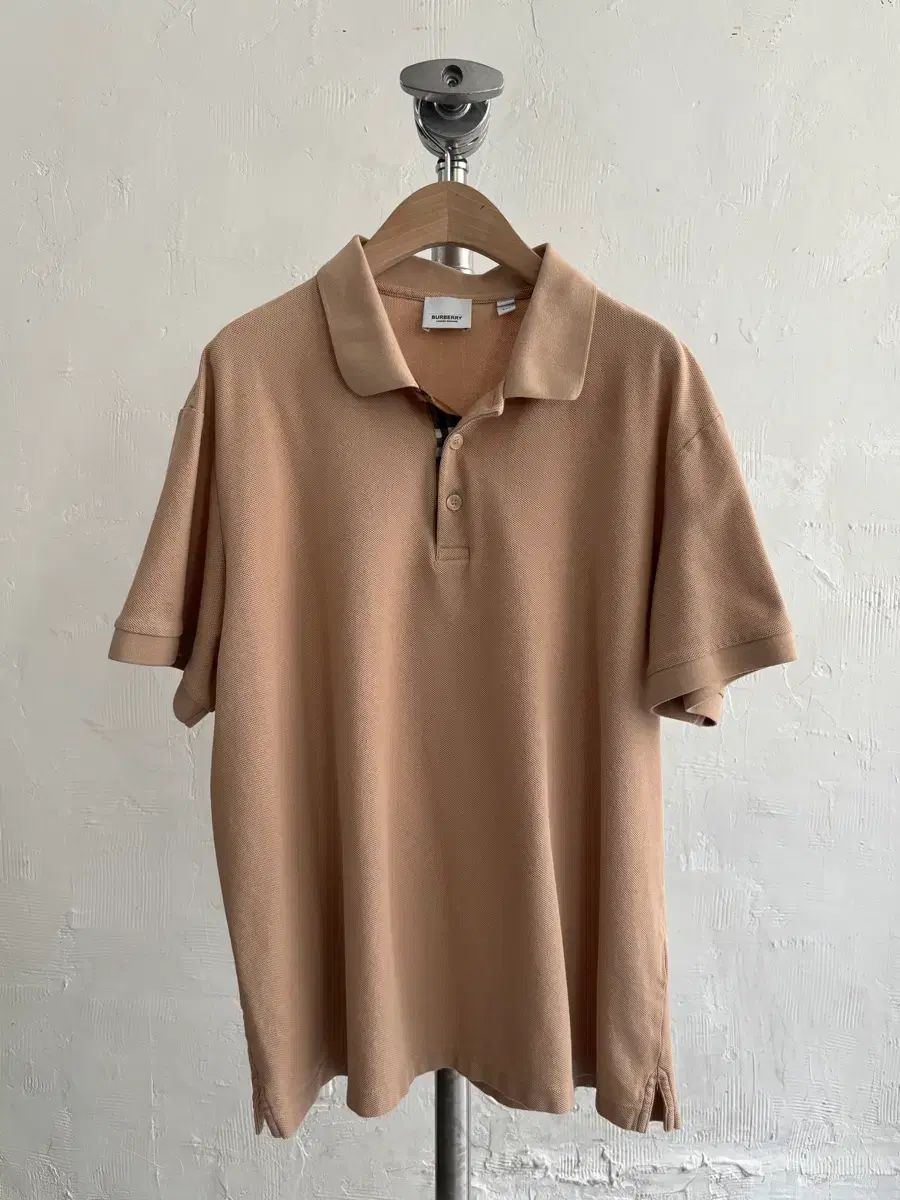 Burberry バーバリー 新モデル ベージュカラー PK カラーTシャツ