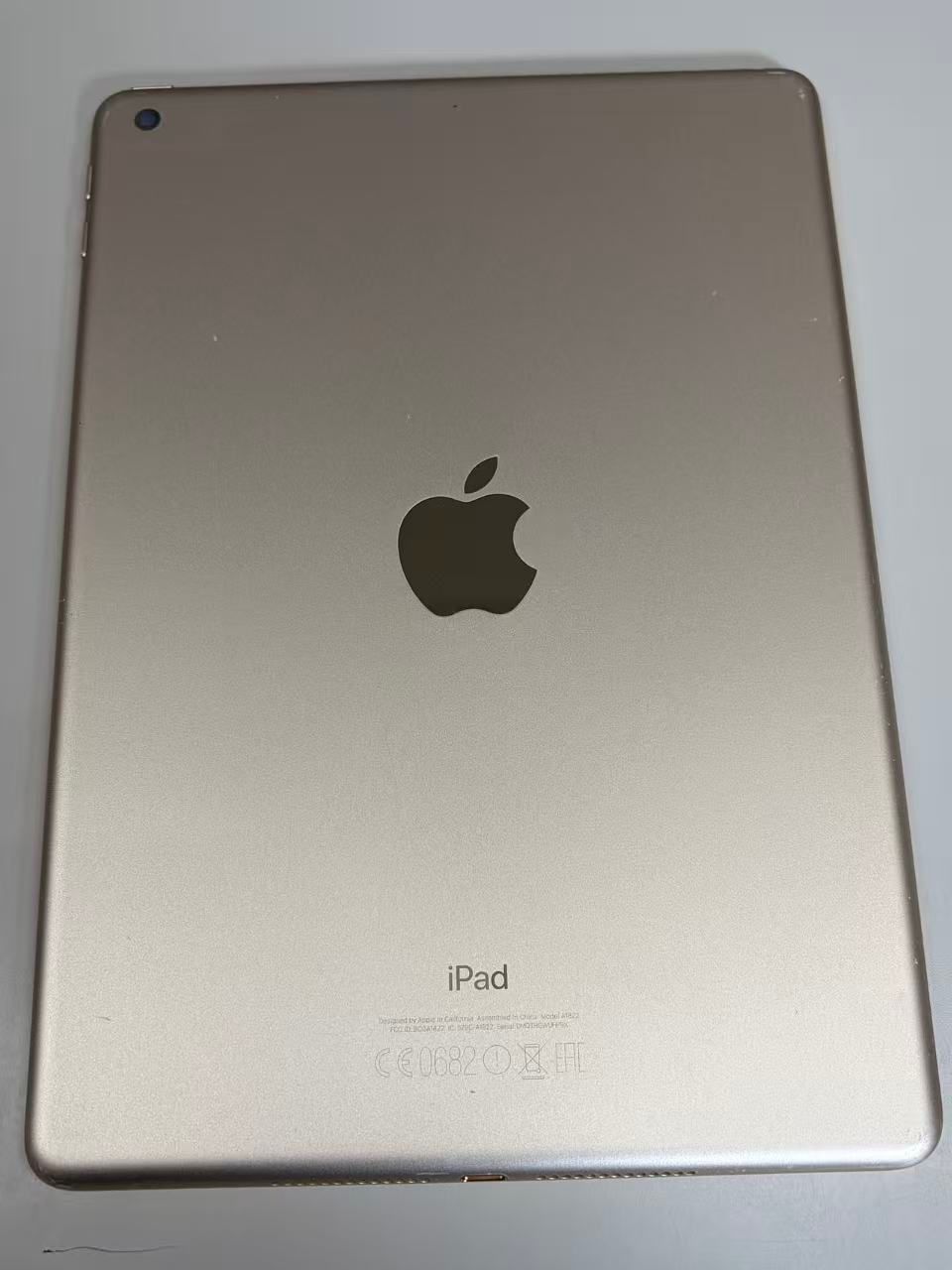iPad 第5世代 Wi-Fiモデル 32GB ゴールド 美品 動作良好 iPad (第5世代) 32GB ゴールド WiFiモデル【動作確認・初期化済み