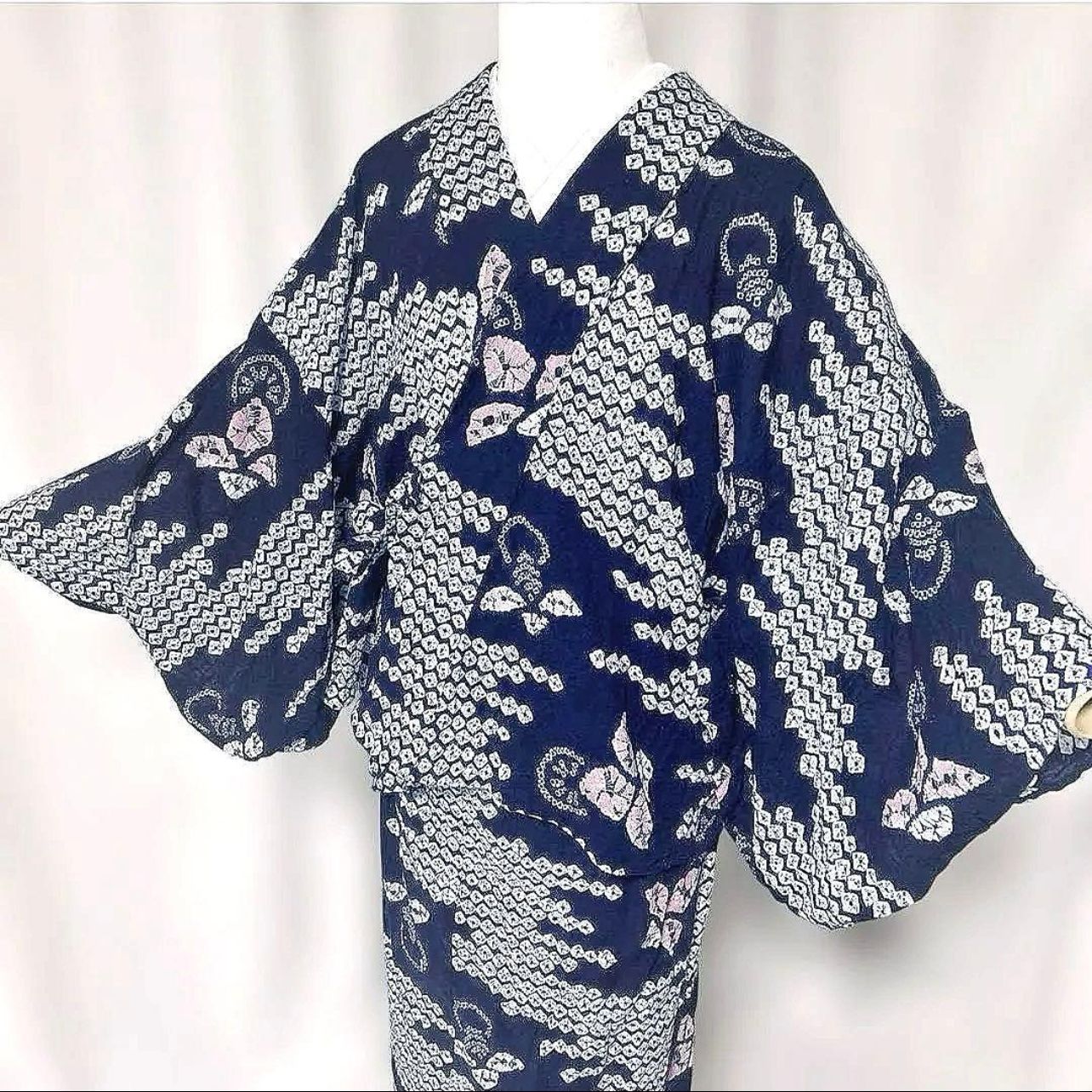 未使用に近い 有松絞り 二部式浴衣 フルセット 帯・小物付き 単衣着物 
