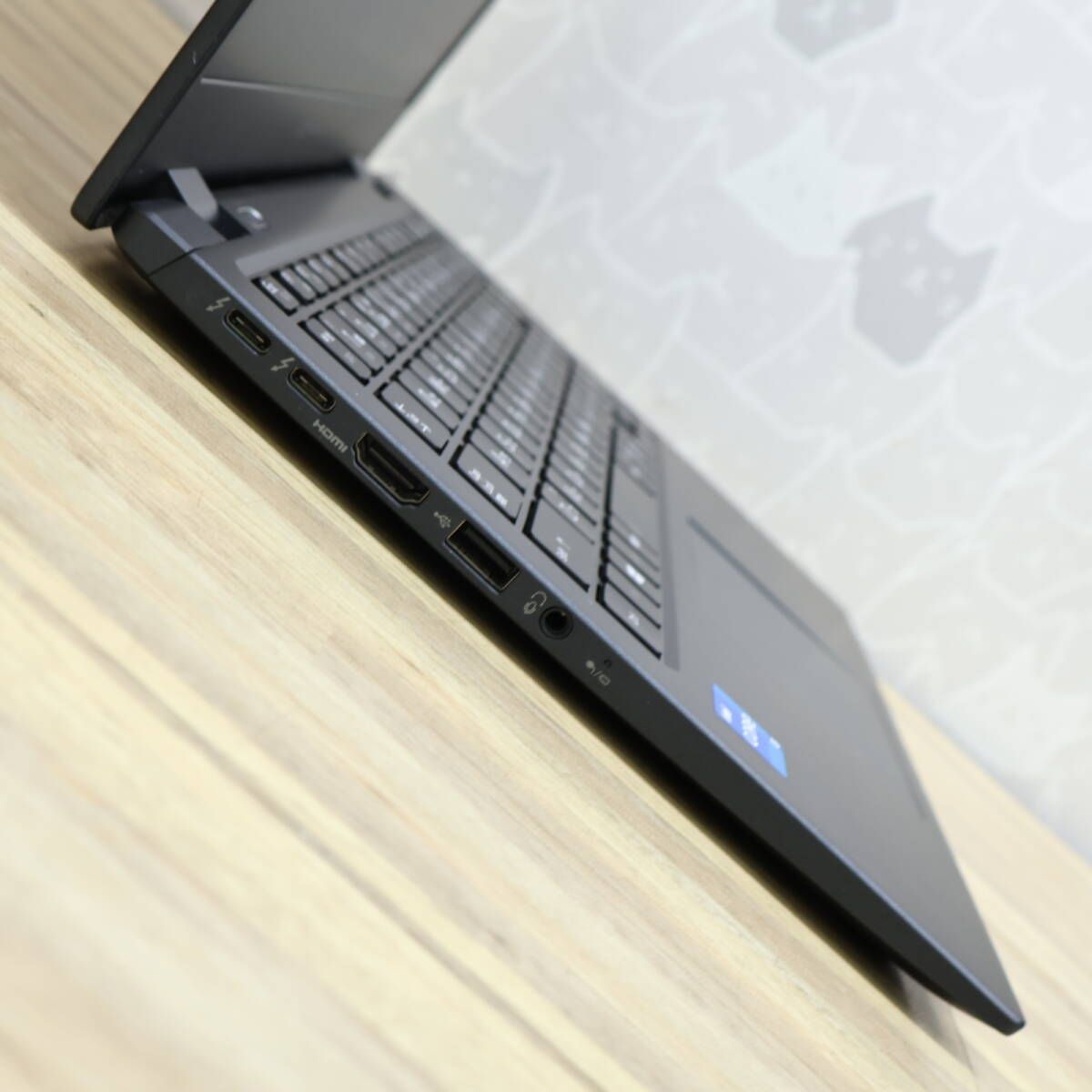 美品 i5/16GB/SSD256GB DYNABOOK G83/HS Win11 Office2024 - メルカリ