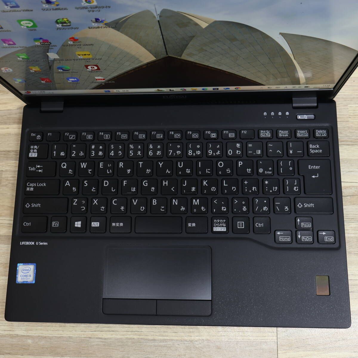 ☆超美品 高性能8世代4コアi5！新品SSD128GB☆U939/B Core i5-8365U