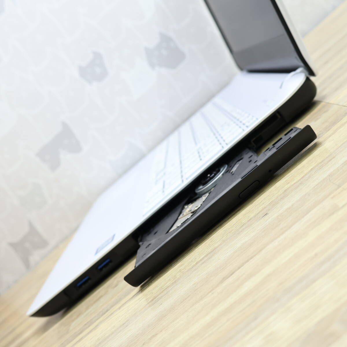☆美品7世代i3 SSD128GB メモリ8GB☆SONYノート Win11 MS Office2024