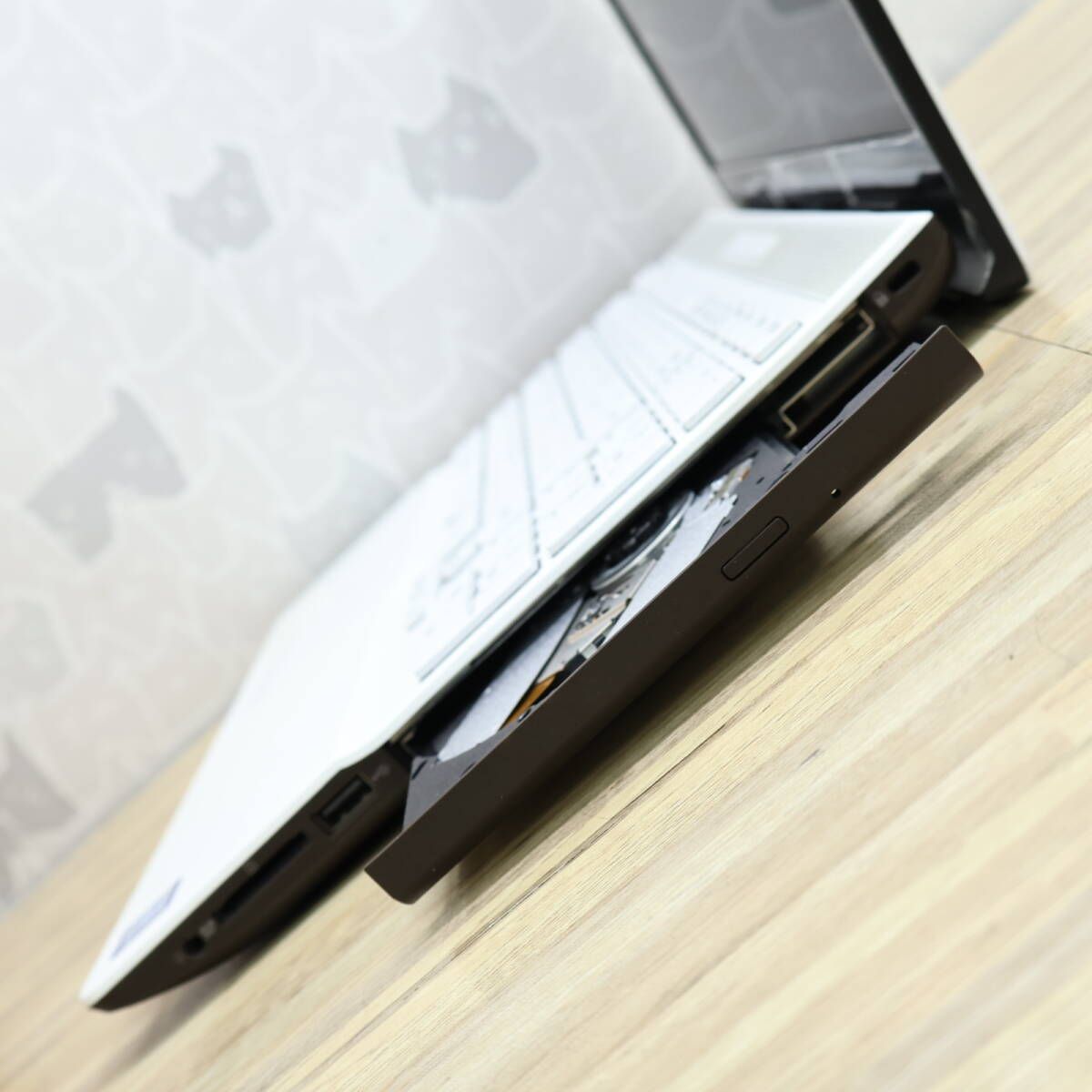 ☆超美品 高性能8世代i3！大容量1TB メモリ8GB☆A45D Core i3-8145U