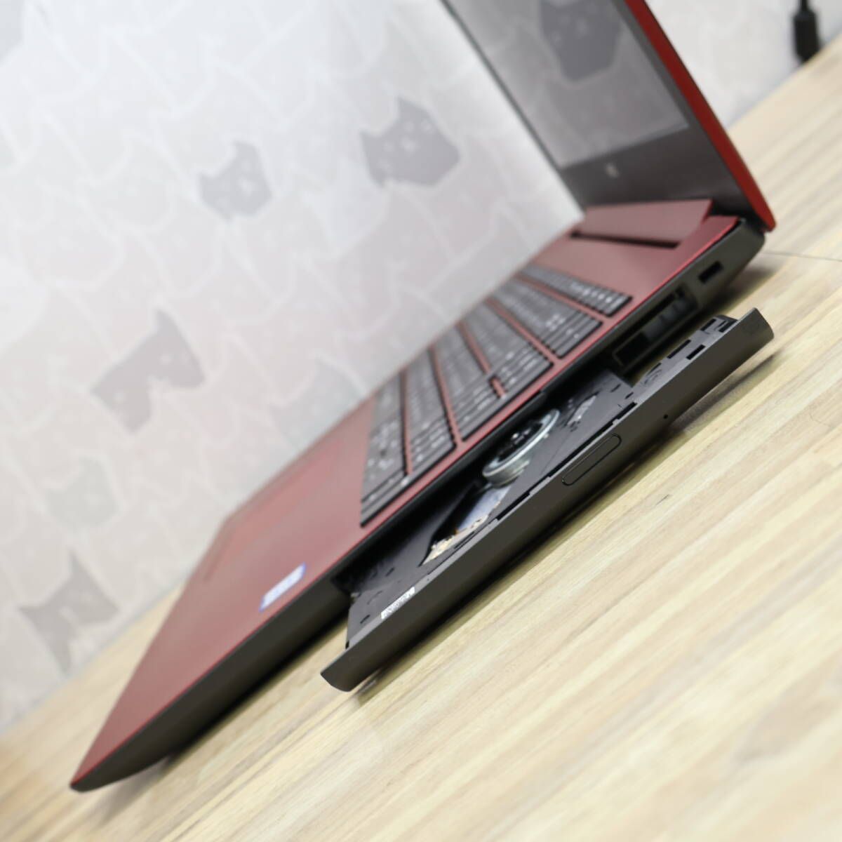 ☆超美品 高性能7世代i3！SSD128GB メモリ8GB☆NS300K Core i3-7020U