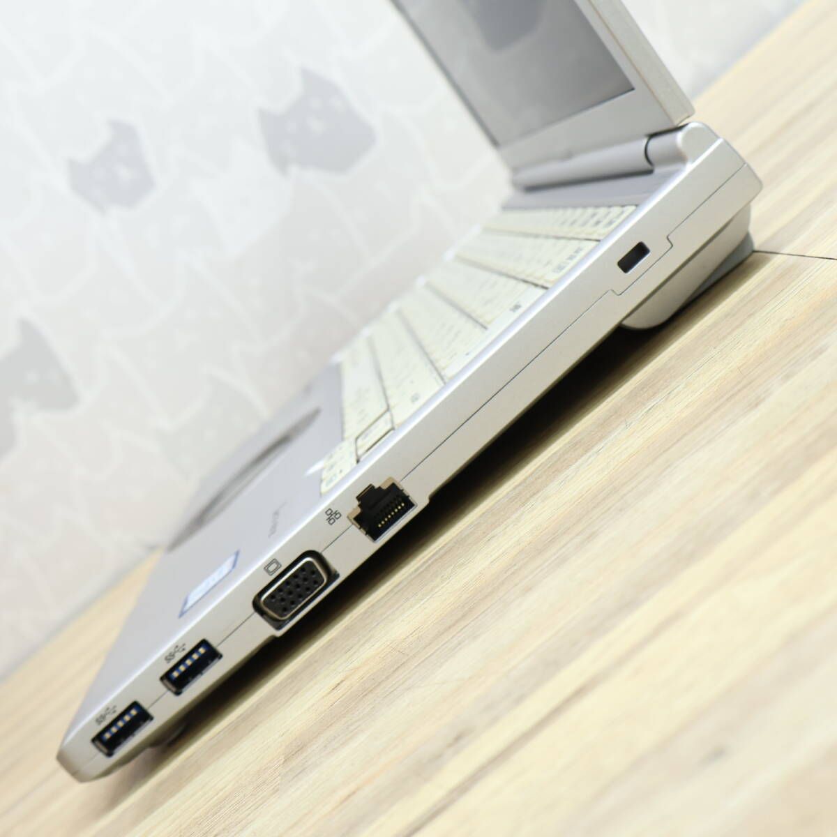 希少！小型！Win11正式対応i5/メ8G/高速SSD/無線/カメラ/TypeC 小型