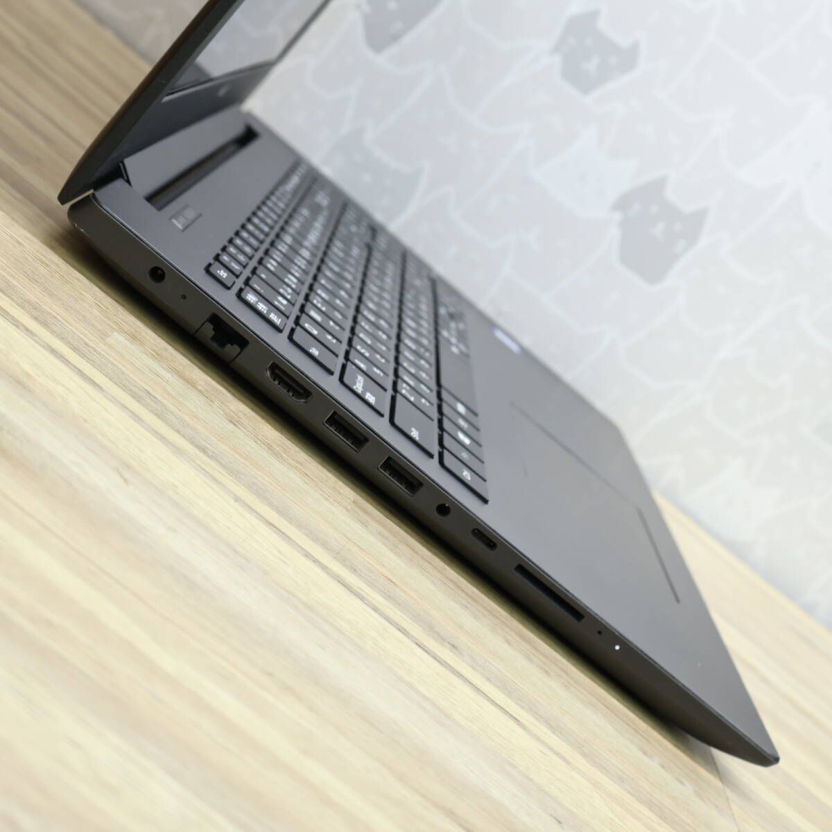 美品！Core i3 Win11 Webカメラ 1TB SSD Office2024 - メルカリ