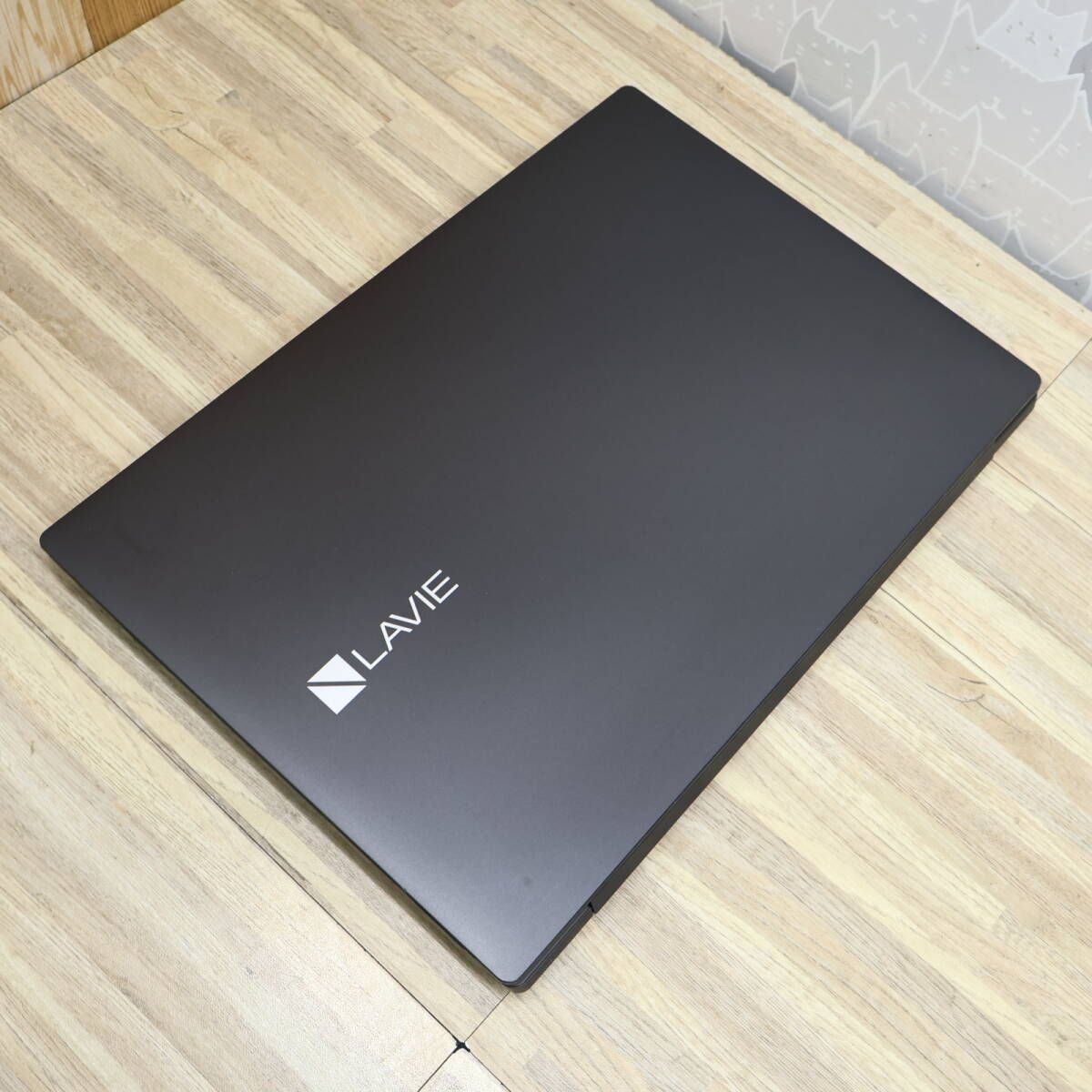 ☆超美品 高性能8世代i3！SSD128GB メモリ8GB☆NS300N Core i3-8145U