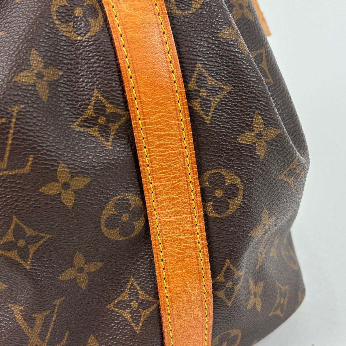 ルイ・ヴィトン Louis Vuitton プチ ノエ ワンショルダー 肩掛け 巾着