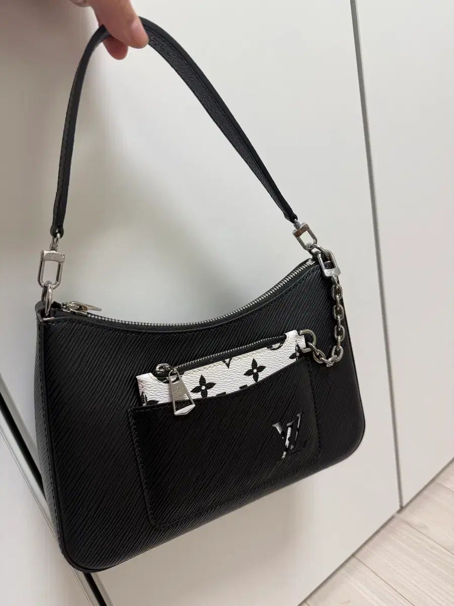 ルイヴィトン 麻バッグ 208,274円