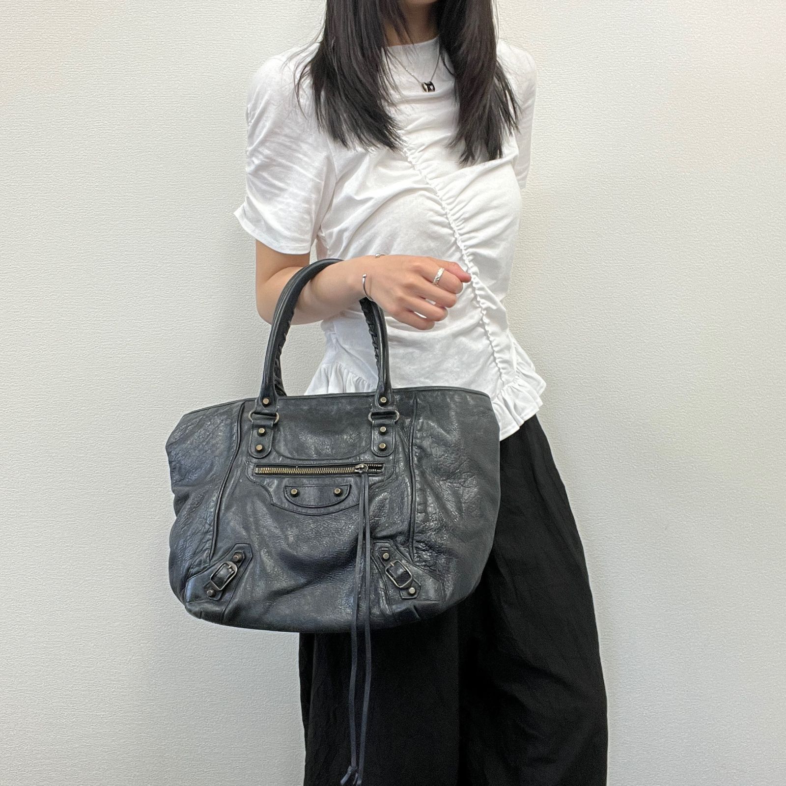 【中古】BALENCIAGA バレンシアガ ザ・サンデー THE SUNDAY ハンドバッグ レザー ブラック ヴィンテージ レディース【中古美品】HIBUOCHI VINTAGE hboc260523a05