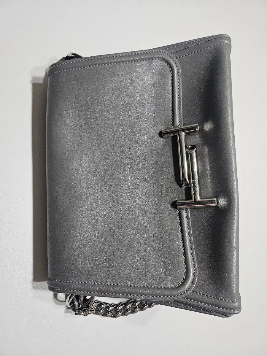 TOD'S バッグ Tバッグ 26,656円