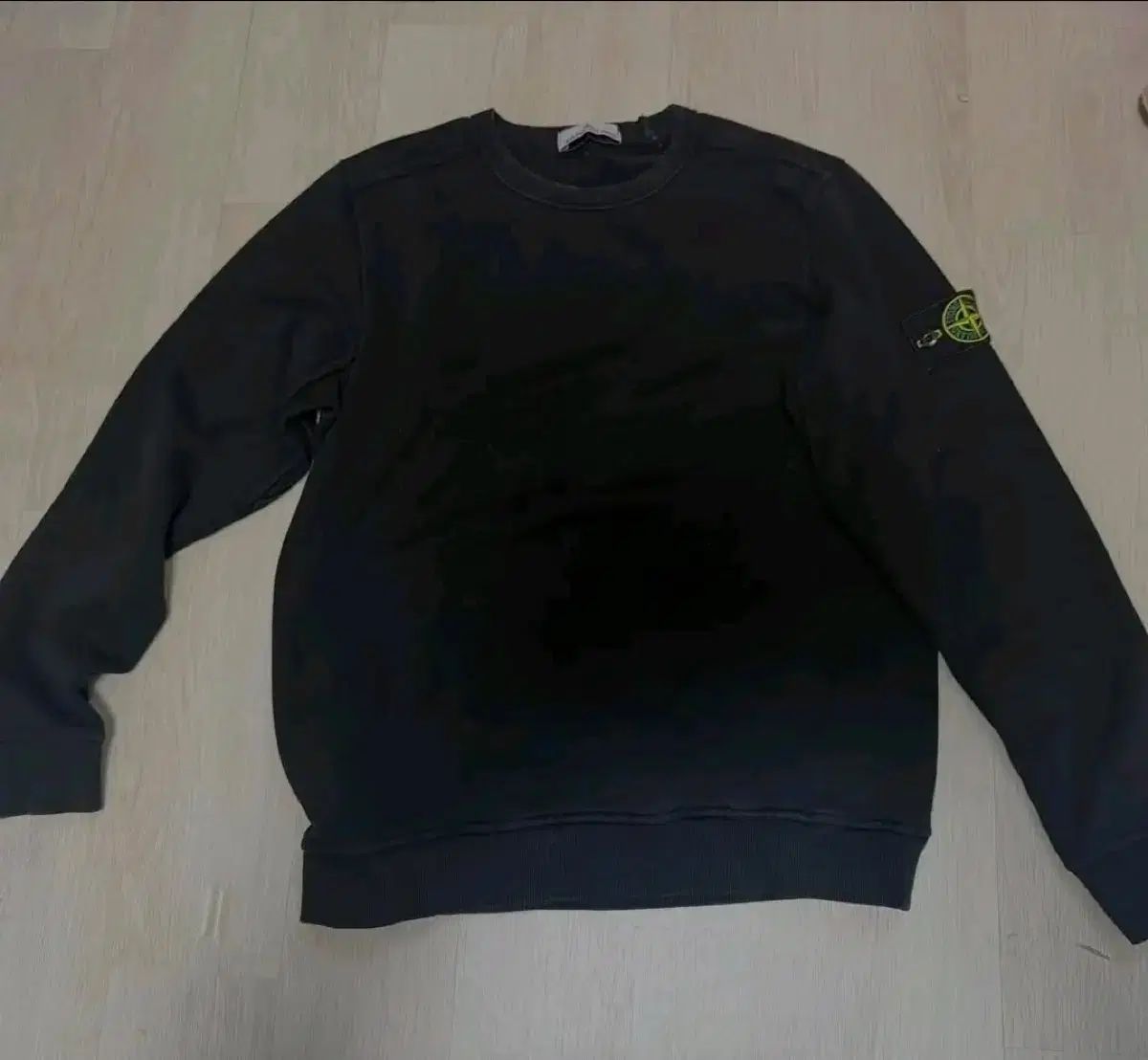 ストーンアイランド ブラック スウェット Tシャツ L (正規品)