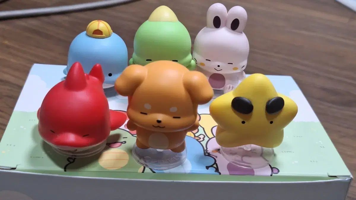 ピクセルリー フィギュア