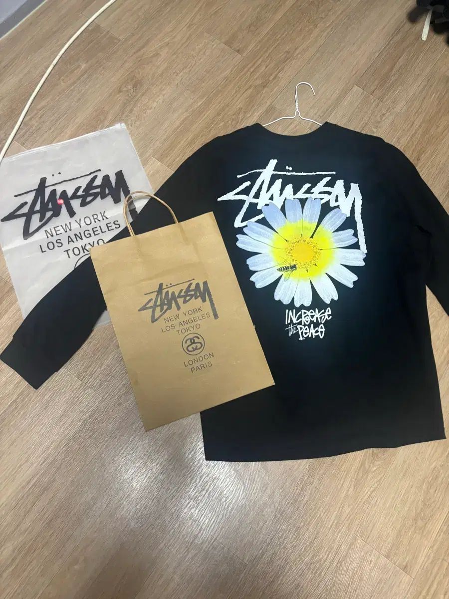 STUSSY ロングスリーブ