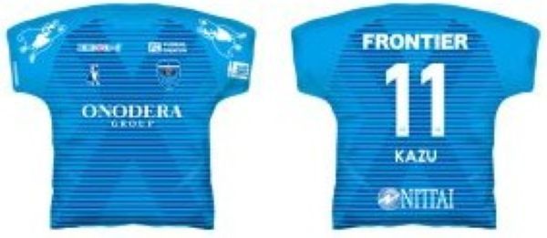 新品未開封 限定品】横浜FC 2020 ユニフォーム型クッション #11 三浦