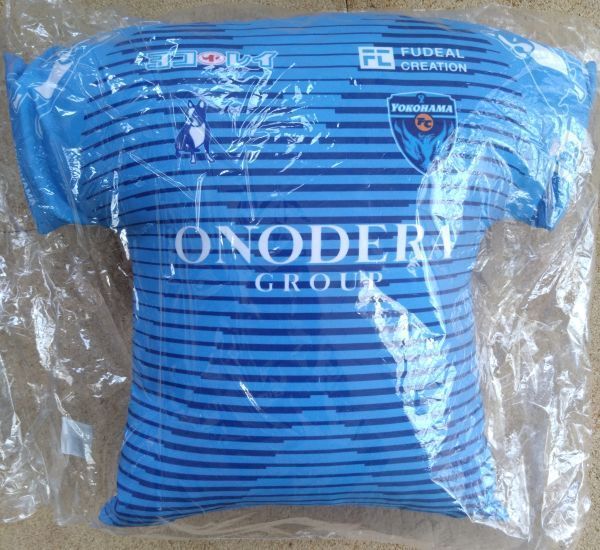 新品未開封 限定品】横浜FC 2020 ユニフォーム型クッション #11 三浦